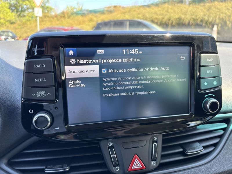 Hyundai i30 1,4 TGDi AT Style  TOP STAV - fotka 19 z 45