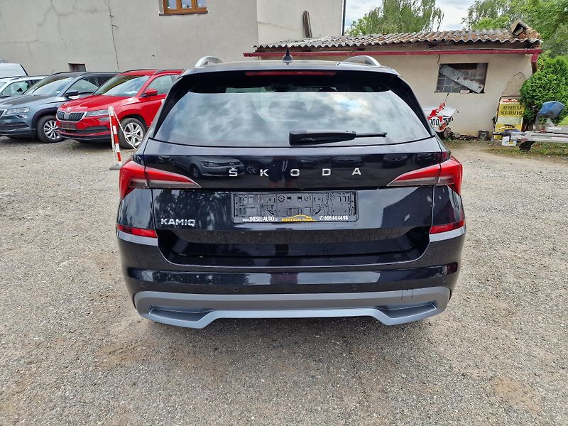 Škoda Kamiq 1,0TSI 81KW SPORTLINE VIRTUAL - fotka 5 z 24