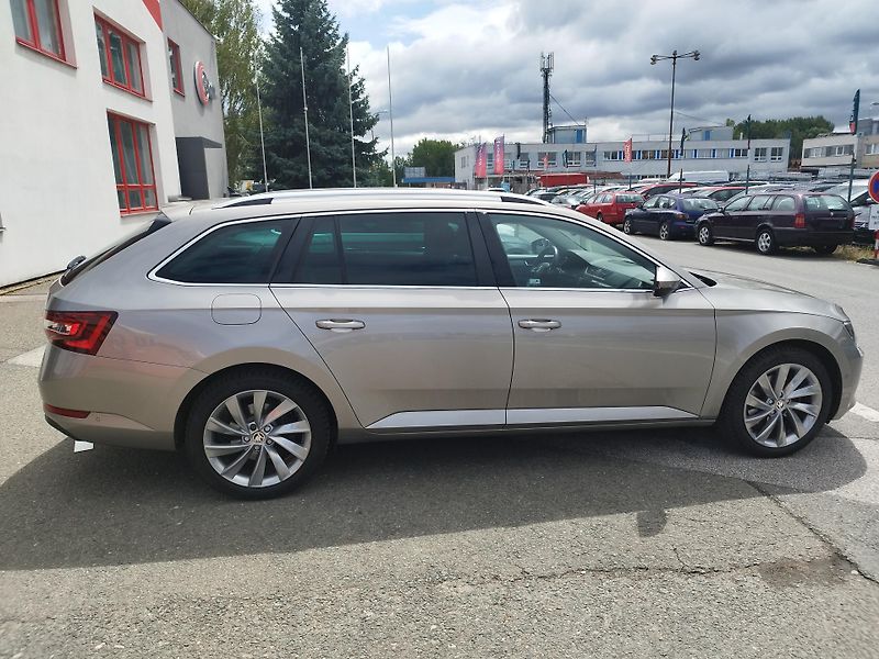 Škoda Superb (2016) III.2.0TDI,volat-608 081 843 - fotka 3 z 17