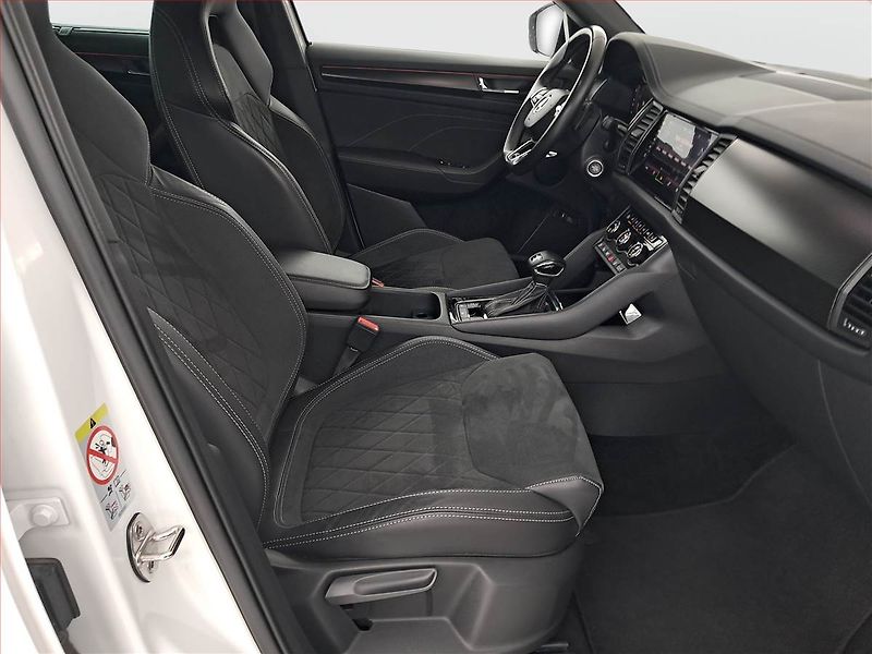 Škoda Kodiaq (2023) 2.0 TDI - fotka 9 z 19