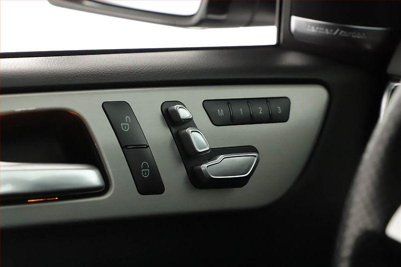 Mercedes-Benz GLE (2019) 350 d 4MATIC - fotka 21 z 21