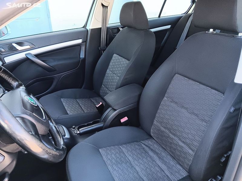 Škoda Octavia 1.6 TDI 77kW - fotka 11 z 28