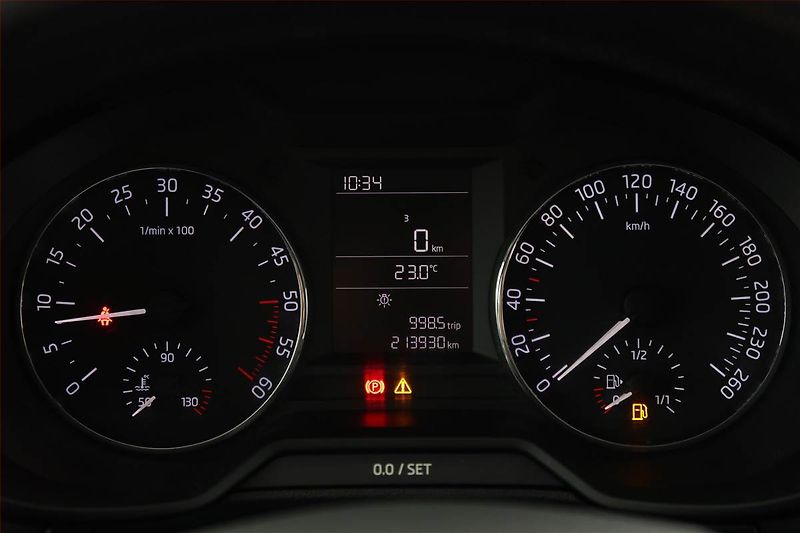 Škoda Octavia (2016) Ambition 1.6 TDI, Serv.kniha - fotka 11 z 14