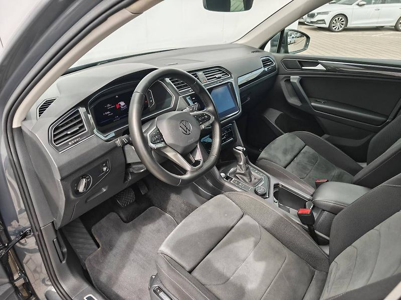 Volkswagen Tiguan Elegance 4Motion 2,0TDI - fotka 5 z 28