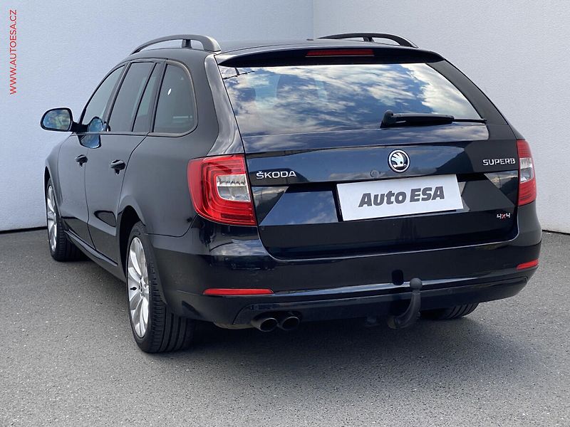 Škoda Superb (2014) 2.0 TDi 4x4, ČR, Active - fotka 6 z 18