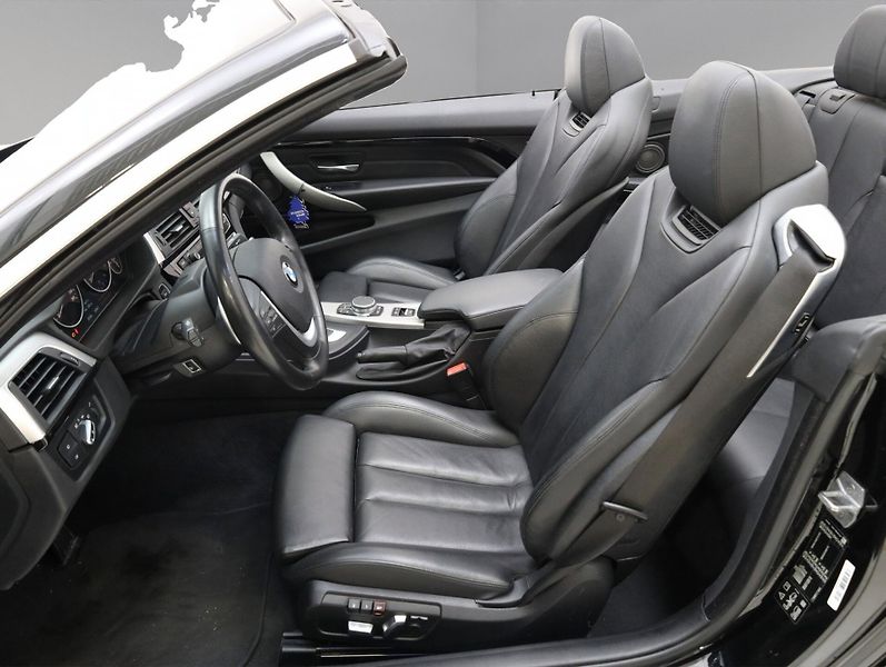 BMW Řada 4 (2020) 440i,240kW, XDrive, servis - fotka 15 z 19