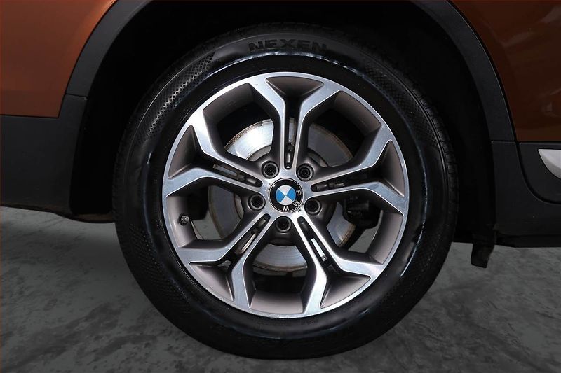 BMW X3 (2016) xDrive20d, 4X4, Automat - fotka 15 z 24