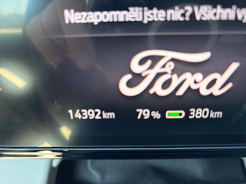 Ford Capri CZ PREMIUM TOP VÝBAVA ZÁRUKA - fotka 14 z 20