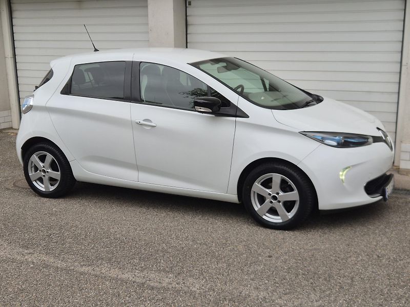 Renault ZOE (2016) - fotka 8 z 22