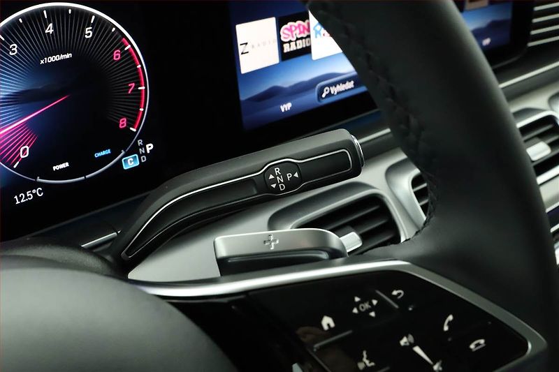 Mercedes-Benz GLE (2025) 450, 360°, Prem.Audio - fotka 10 z 27