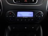 Hyundai ix35 (2011) 2.0 CRDi, 4X4, po STK - náhled 11