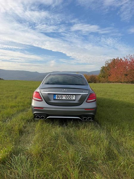 Mercedes-Benz Třídy E E 53 AMG 4matic 320kW - fotka 12 z 22