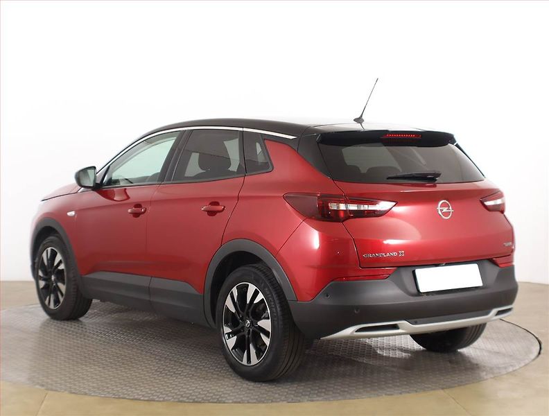 Opel Grandland X (2019) 1.2 Turbo, Serv.kniha - fotka 4 z 16