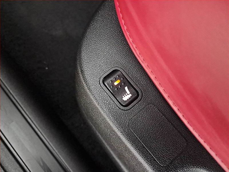 Alfa Romeo Giulietta (2010) 1.4 T MultiAir, Serv.kniha - fotka 19 z 19