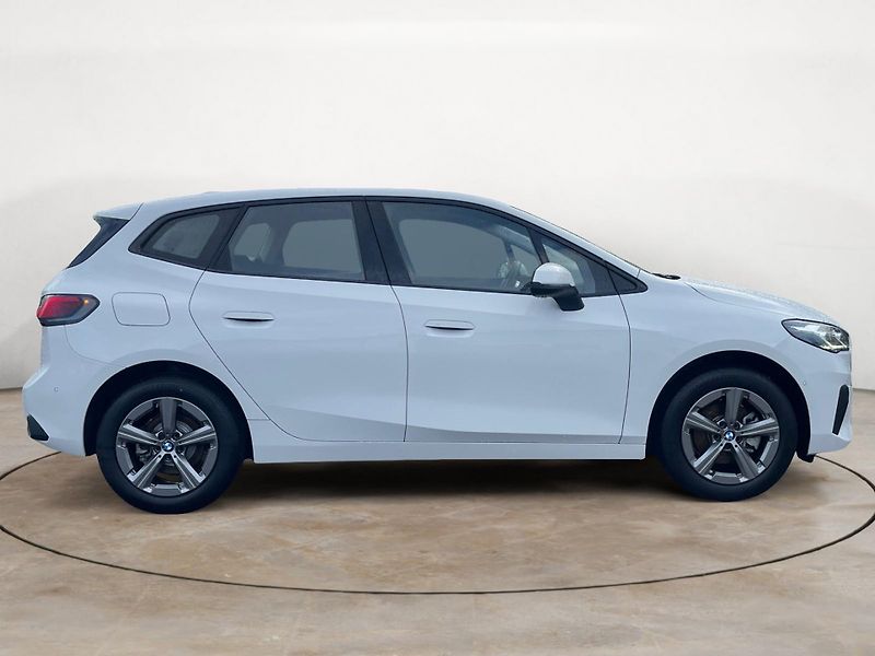 BMW Řada 2 220i Active Tourer Adapt. LED - fotka 3 z 15