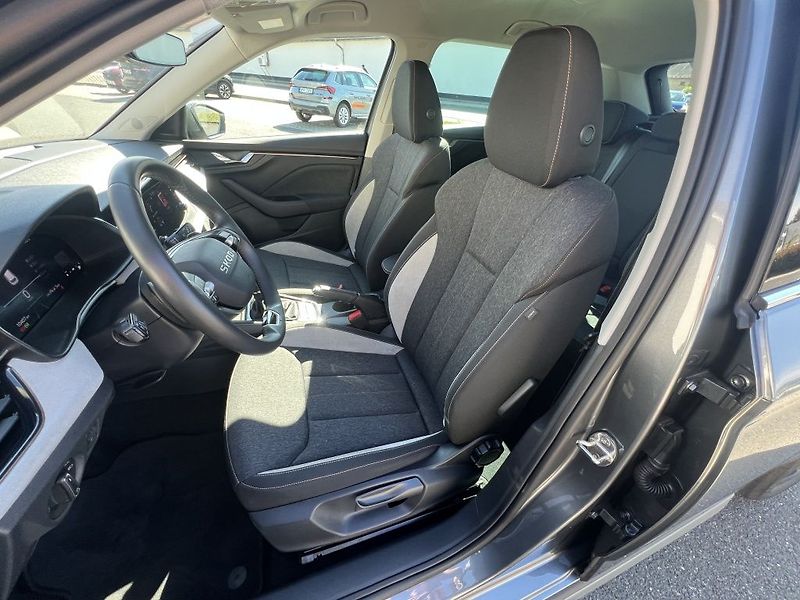 Škoda Kamiq Top Selection 1.0 TSI 85 kW - fotka 10 z 27