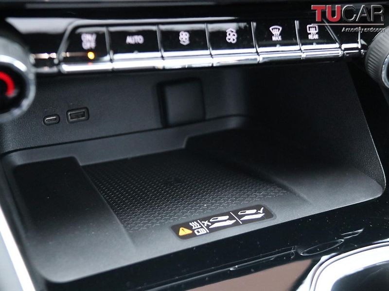 Chevrolet Traverse (2026) RS 2.5 Turbo - fotka 39 z 75