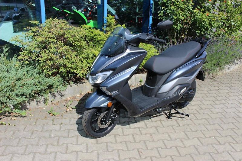 Suzuki Burgman 125 (2024) NOVINKA SKLADEM - fotka 6 z 6