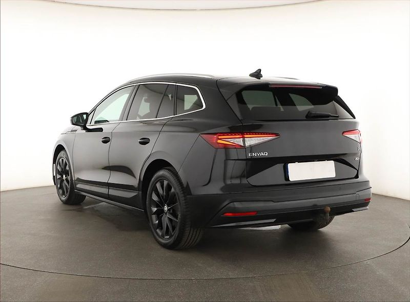 Škoda Enyaq (2022) iV 80x (82 kWh), SoH 83% - fotka 4 z 31
