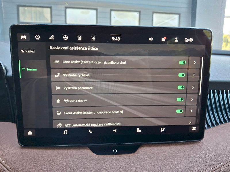 Škoda Superb (2024) Combi L&K DSG 2,0TDi 110kW - fotka 22 z 34