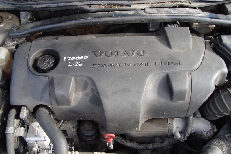 Volvo V70 (2005) 2.4 D5, AUT.,ČR - fotka 25 z 54