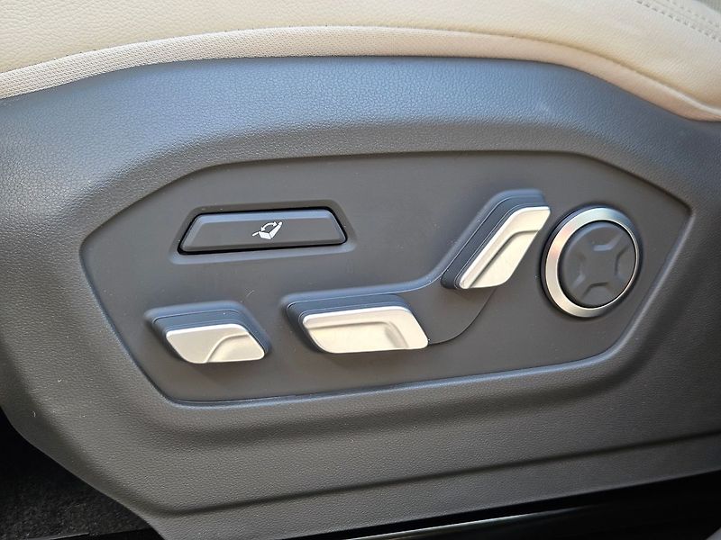 Hyundai Santa Fe 1.6 T-GDi PHEV 4X4 A/T, Style - fotka 14 z 52