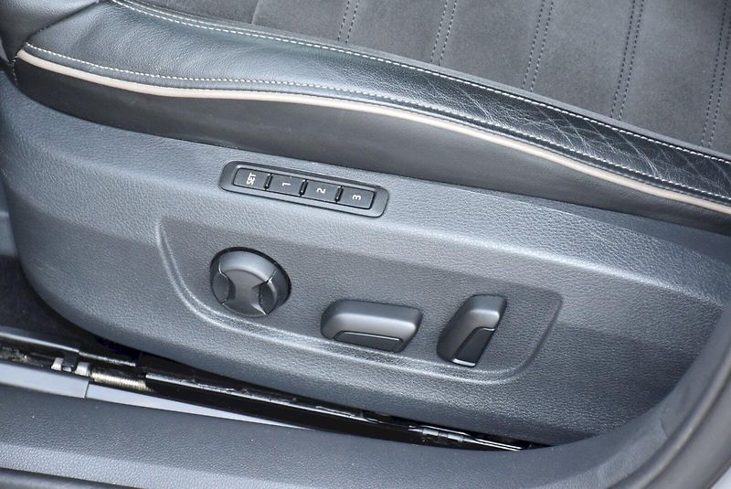 Škoda Superb (2021) Scout 2.0 TDI 147kW 4x4 DSG - fotka 25 z 35