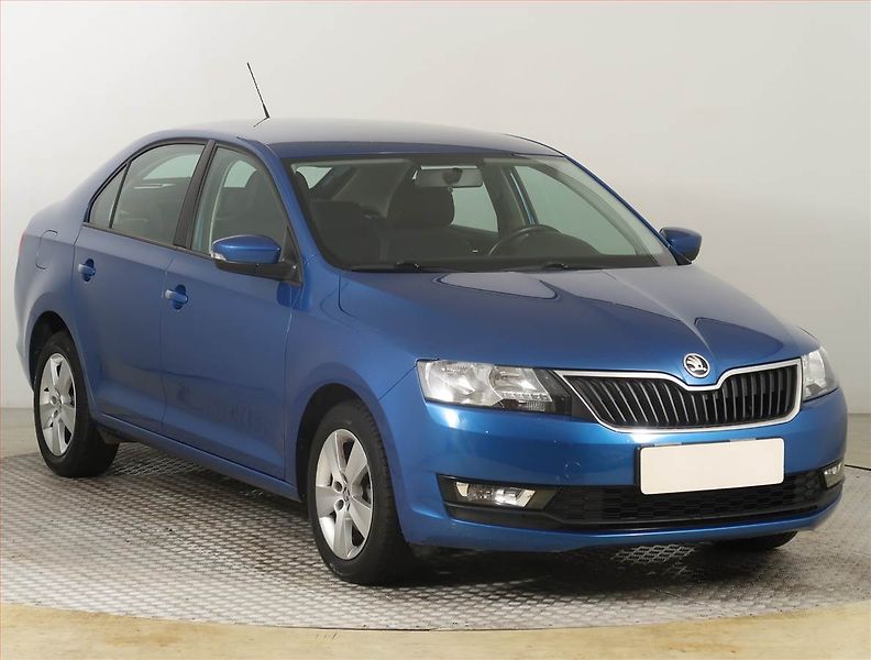 Škoda Rapid (2019) 1.0 TSI, Park. senzory - fotografie inzerátu