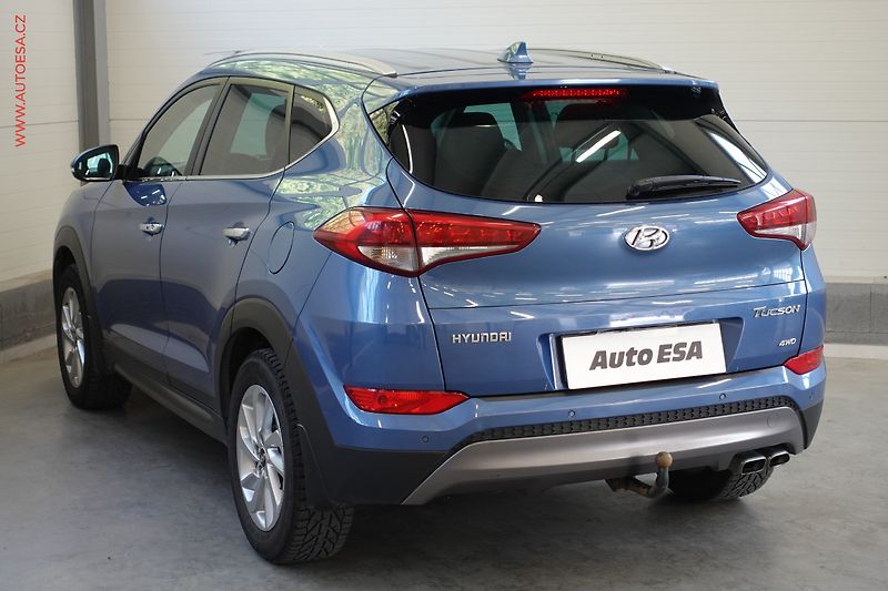 Hyundai Tucson (2016) 2.0CDi 4x4, ČR, Navi, AC - fotka 4 z 24
