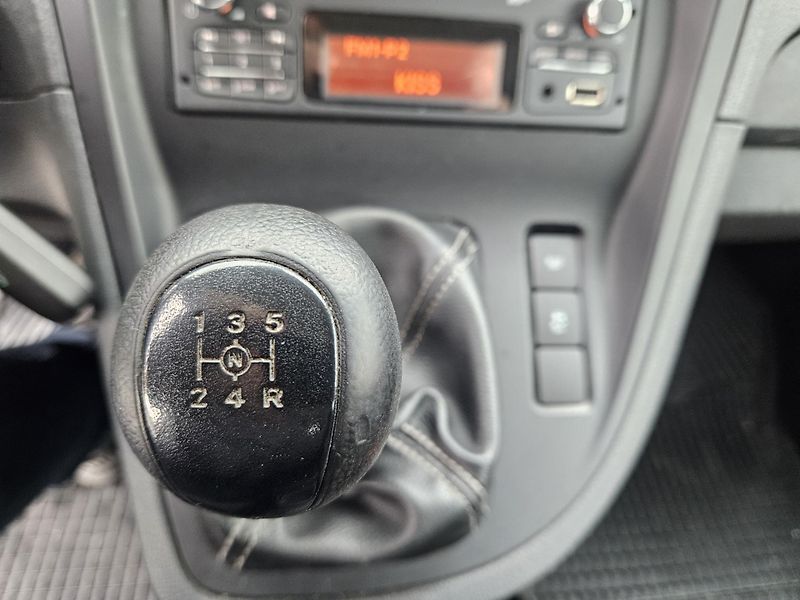 Mercedes-Benz Citan (2012) 1.5cdi MOŽNÉ SPLÁTKY  - fotka 15 z 23