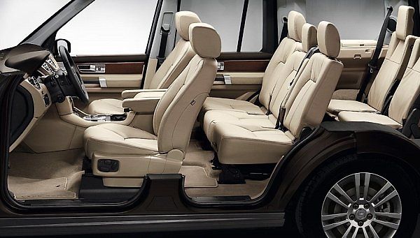 Land Rover Discovery.