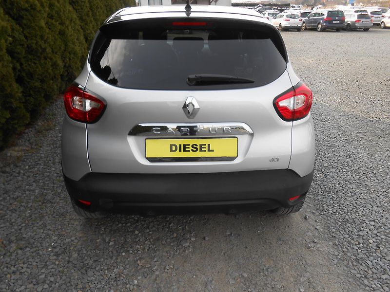 Renault Captur 1.5DCi-NAVI,Chrom, Alu - fotka 6 z 38