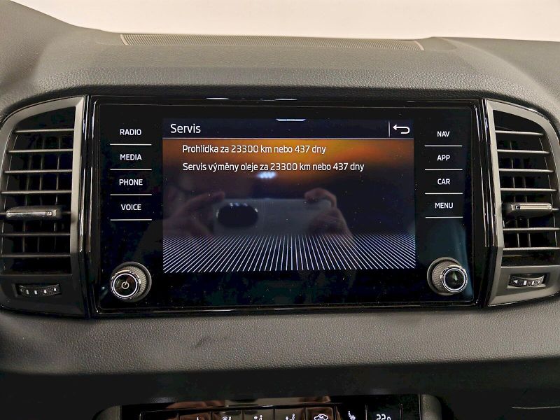 Škoda Karoq (2025) 2.0 TSI 140 kW DSG 4x4 Sportli - fotka 16 z 32