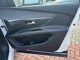 Peugeot 5008 (2020) 1.5 BlueHDi GT-Line LED Kamera - náhled 17