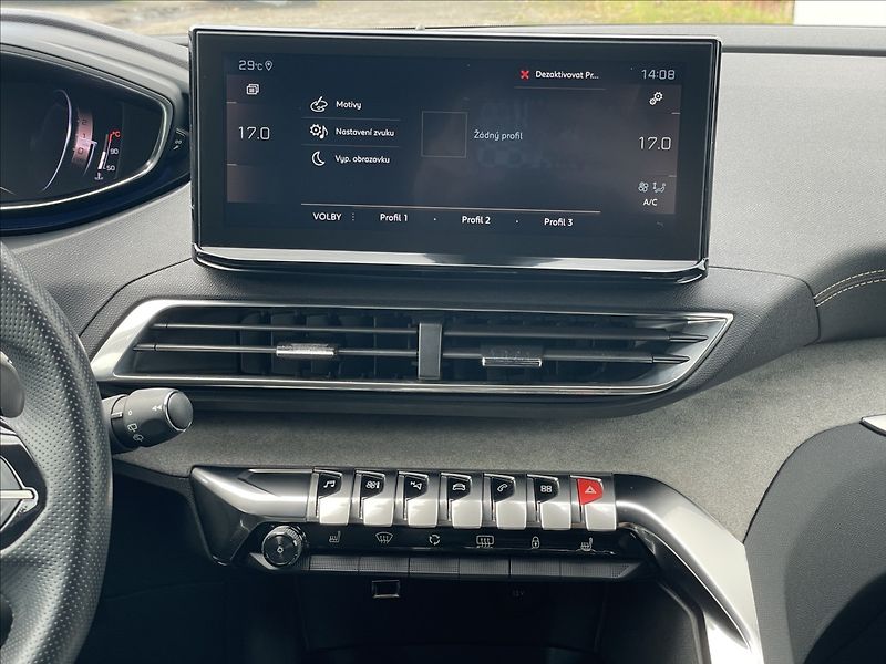 Peugeot 5008 1,5 BlueHDi EAT8 PDC  GT+ - fotka 12 z 25