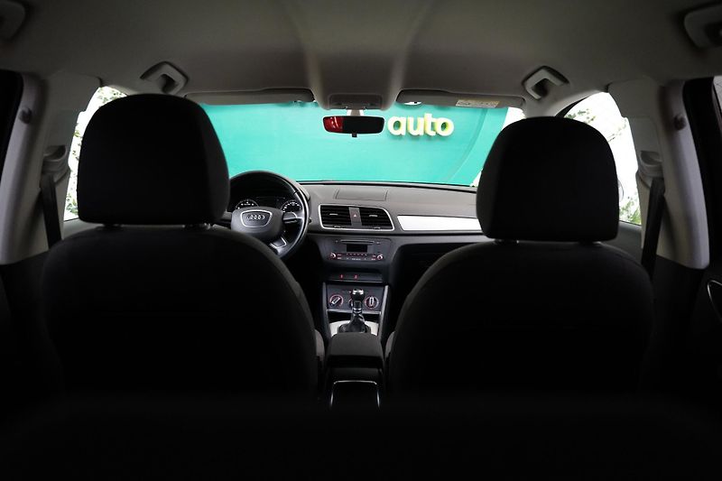Audi Q3 - fotka 19 z 21