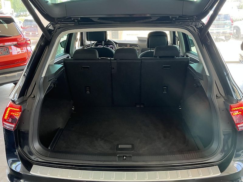 Volkswagen Tiguan (2016) 2,0TSi DSG 4x4 HIGHLINE TAŽNÉ - fotka 18 z 22