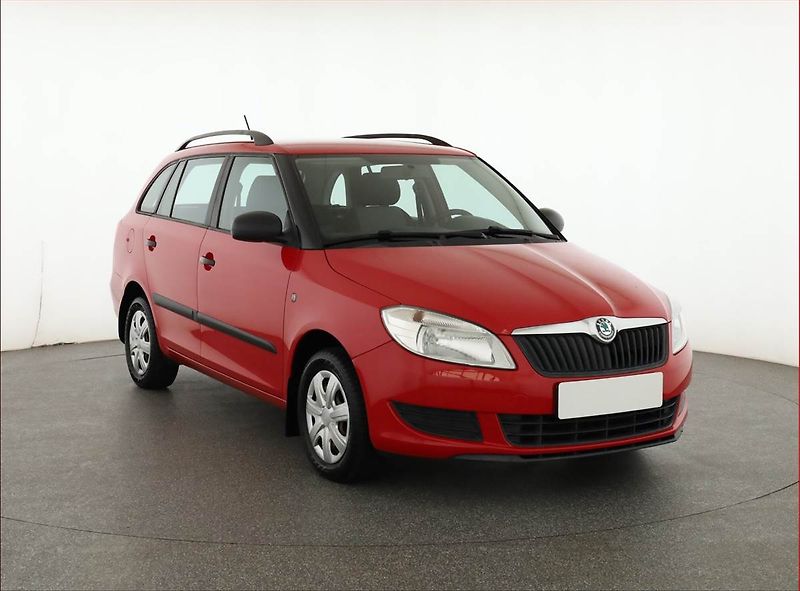 Škoda Fabia (2012) 1.2 12V, Park. senzory - fotografie inzerátu