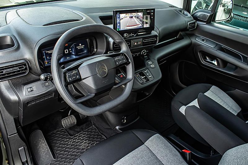 Citroën Berlingo (2026) 1,5 MAX 130k Automat - fotka 10 z 14