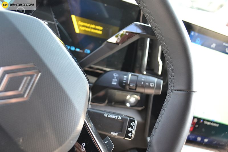 Renault Austral TECHNO FULL HYBRID E-TECH FULL - fotka 48 z 60