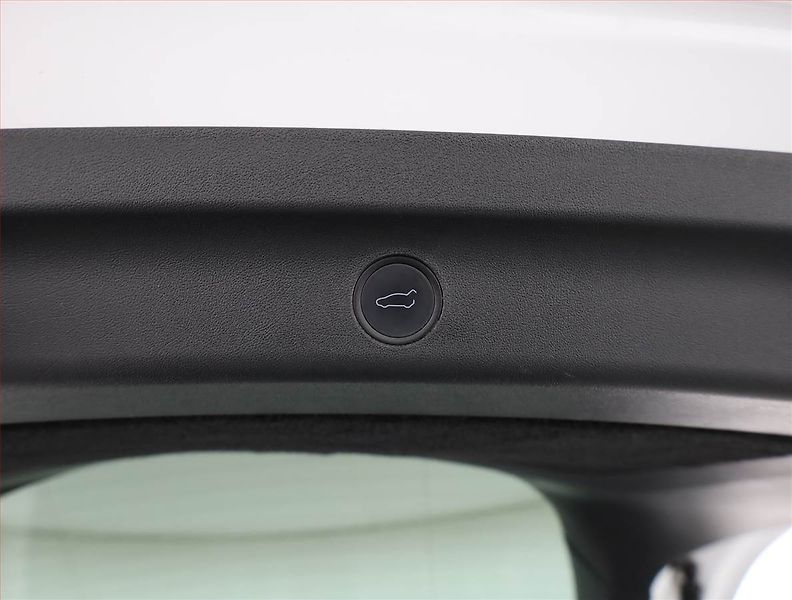 Tesla Model Y (2021) Long Range AWD 75kWh, SoH 89% - fotka 19 z 23