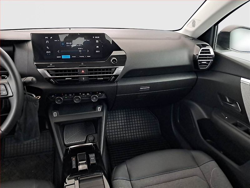 Citroën C4 X (2023) Feel Pack 1.2 PureTech - fotka 8 z 19