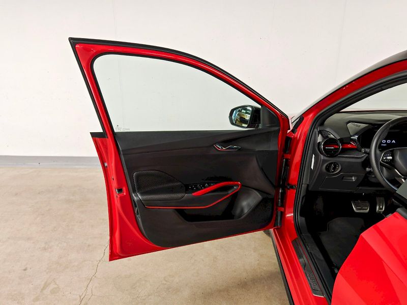 Škoda Fabia (2024) 1.5 TSI 110 kW DSG Monte Carlo - fotka 21 z 30
