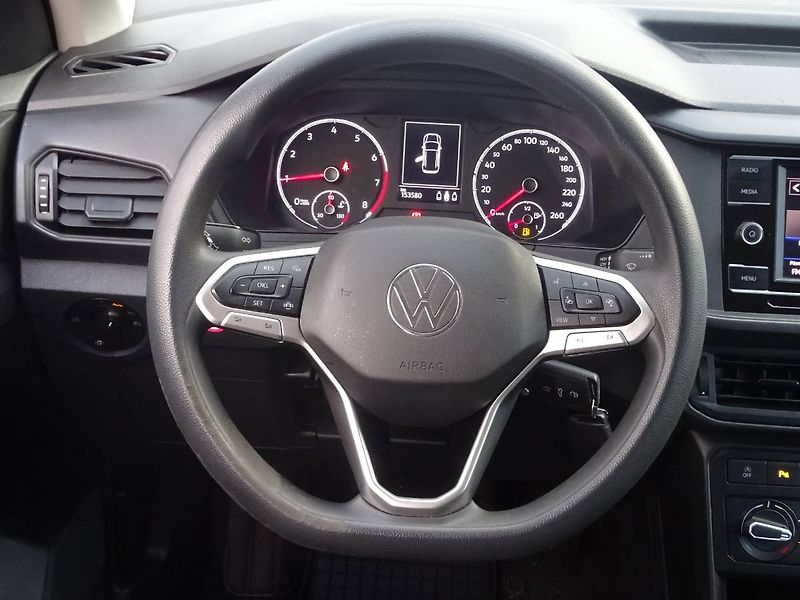 Volkswagen T-Cross (2021) 1,0TSi /70kW Bassis - fotka 8 z 26