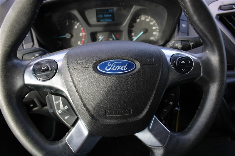 Ford Transit Custom 2,2 TDCi  9 - míst, DPH, KLIMA - fotka 21 z 31