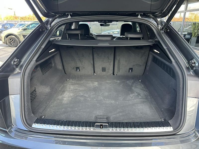 Audi Q8 (2026) SUV TDI quattro 210 kW - fotka 16 z 25