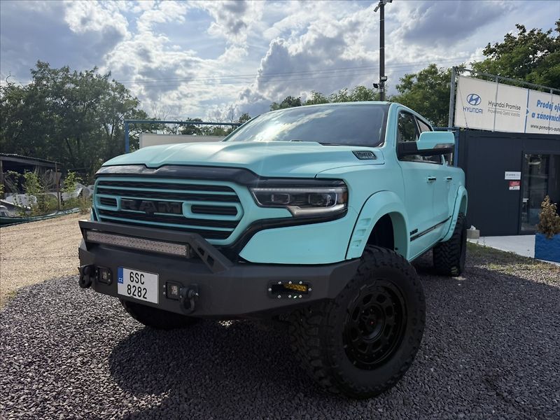 Dodge RAM 5,7 LIMITED Rough Coutry - fotka 1 z 22