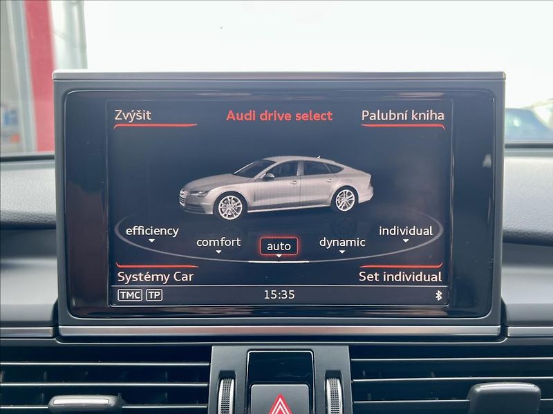 Audi A7 3,0 TDi S-line QUATTRO / LED - fotka 32 z 54