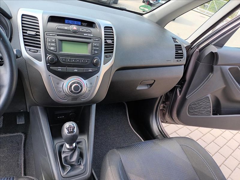 Hyundai ix20 1,4 CVVT,66KW,KLIMA,KOLA, - fotka 13 z 45