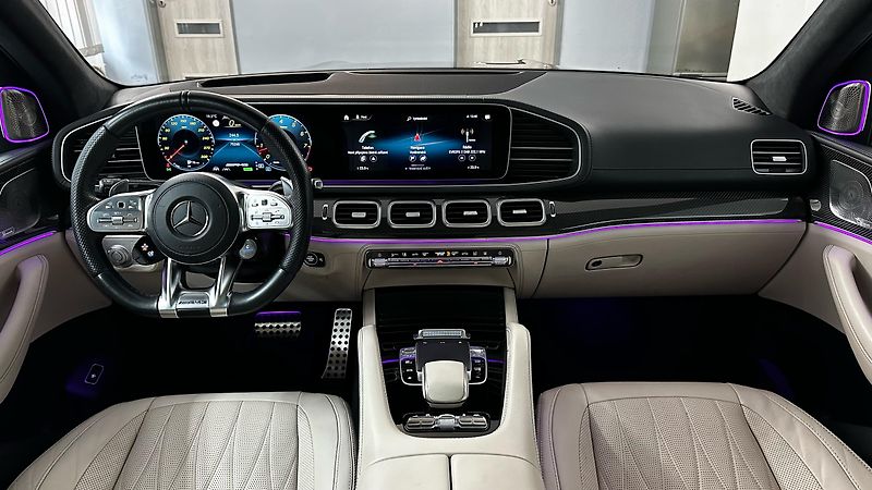 Mercedes-Benz GLS 63 AMG / TOP VÝBAVA  - fotka 40 z 80